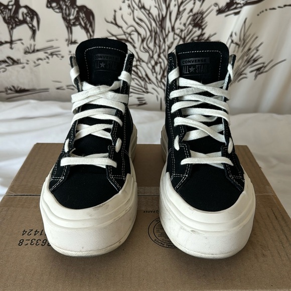 Converse Cruise Platform High Top 8.5W - Picture 2 of 8